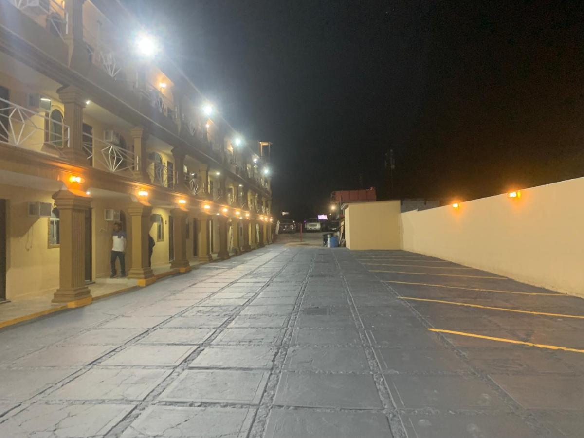 Hotel Los Arcos Mexicali Exterior foto