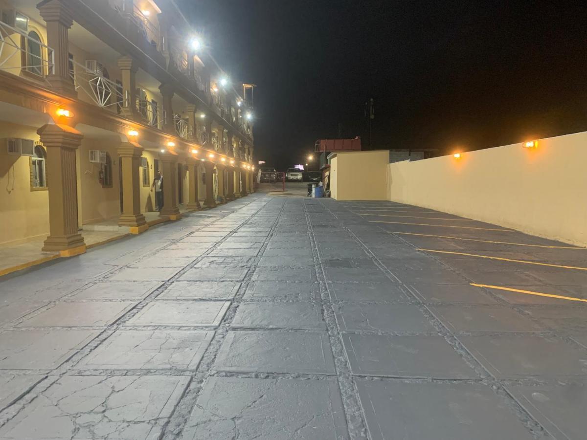Hotel Los Arcos Mexicali Exterior foto